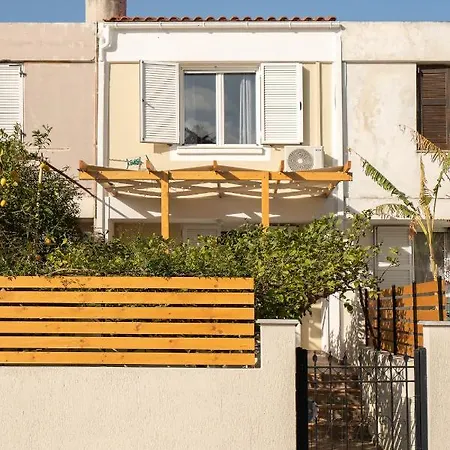 Lemon Garden Apartment